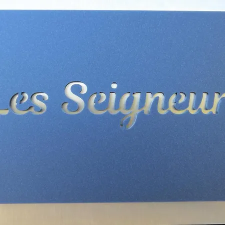 Résidence les Seigneurs T1 en Duplex 50 m2 Gréoux-les-Bains Esterno foto
